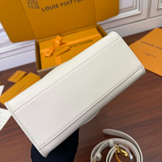 LV Louis Vuitton Lock&Go Bag