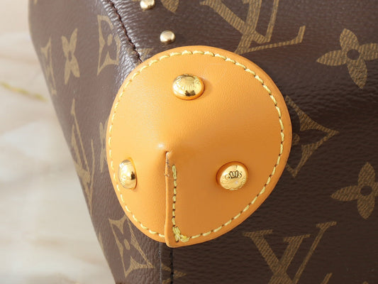 Louis Vuitton 2025 Cruise Noe Trunk bucket bag 22 x 25 x 8 cm