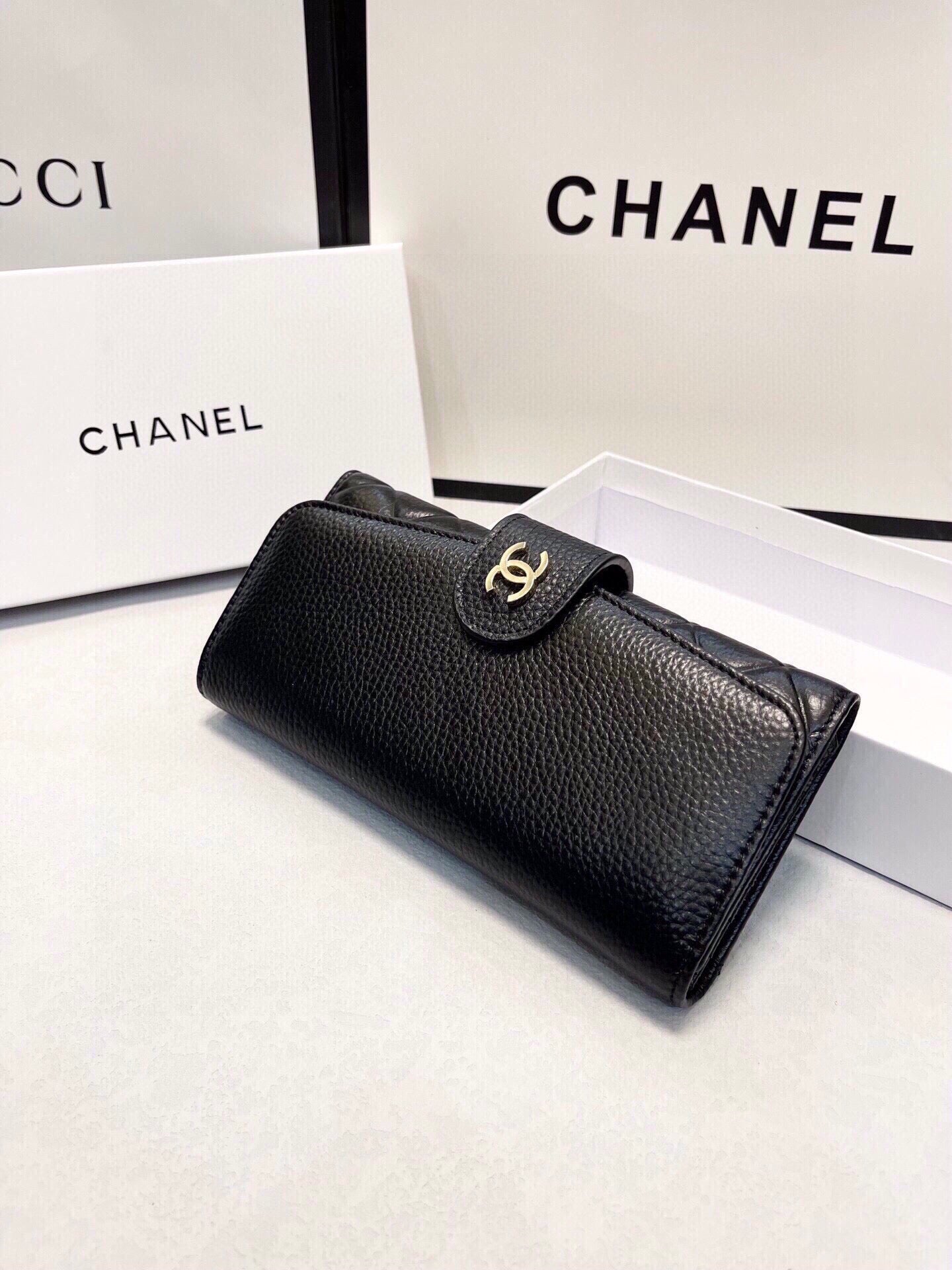 CHANEL Leather Bifold Wallet Classic In Black 19x10cm