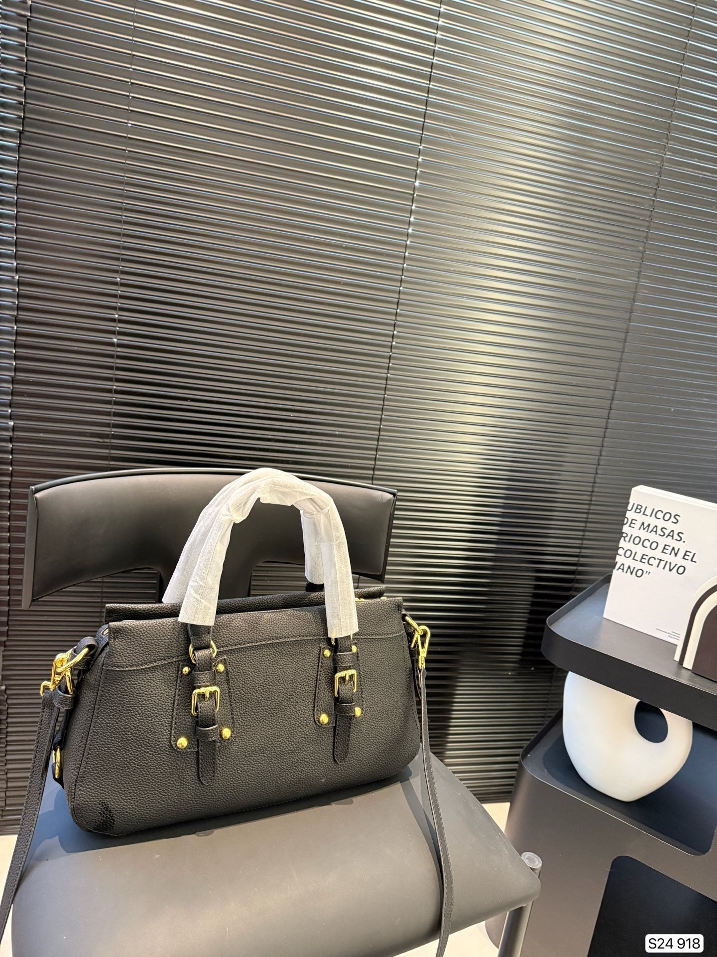 Prada New Tote Bag Black 35x19cm