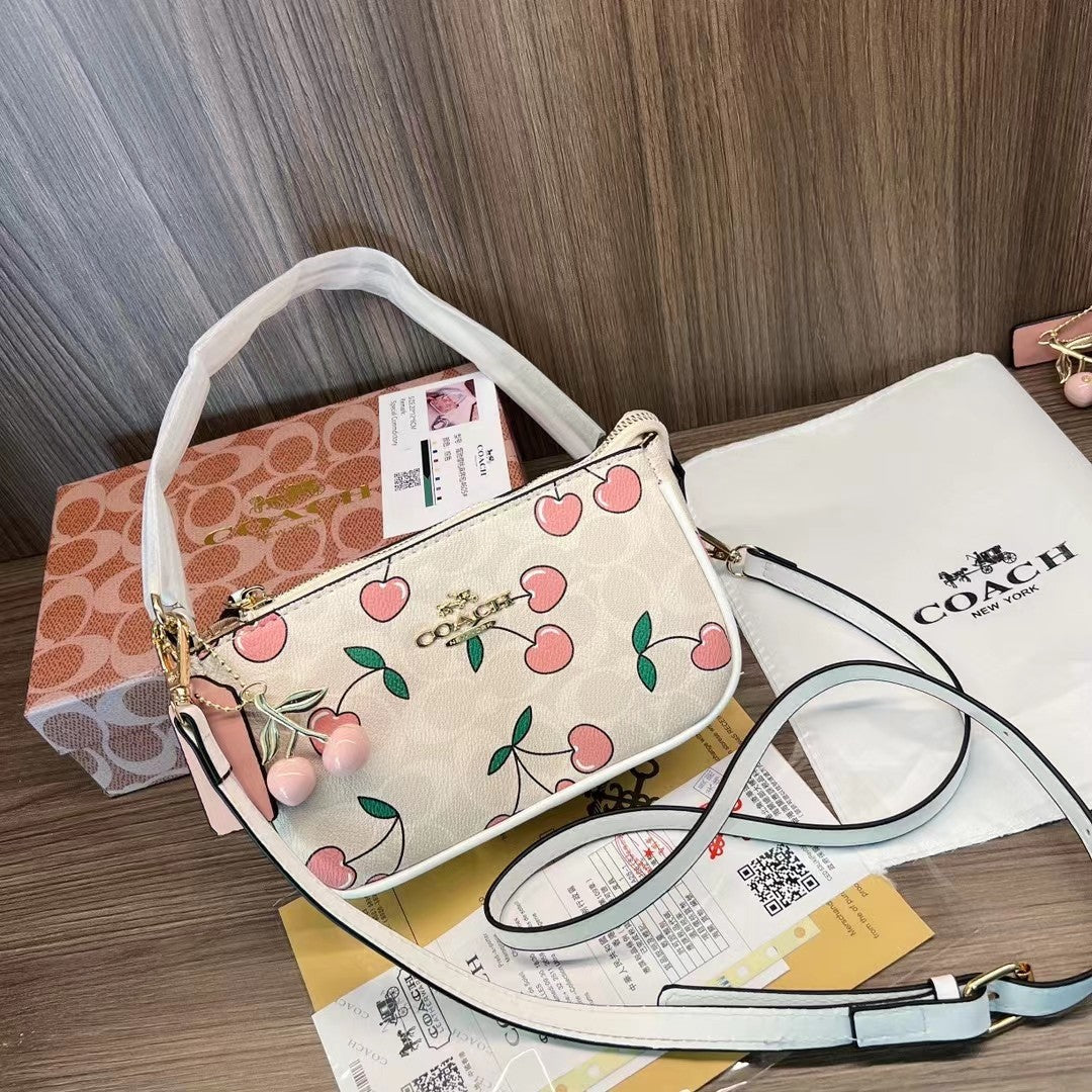 Coa Cherry Mahjong Bag With Cherry Pendant