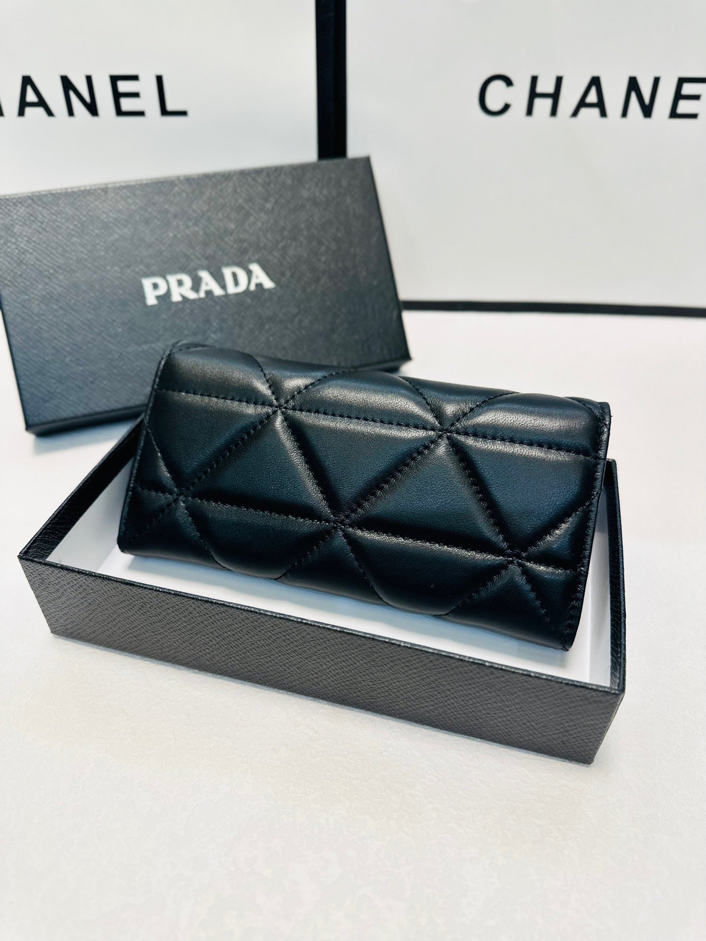 Prada Long Leather Wallet In Black 19x10cm