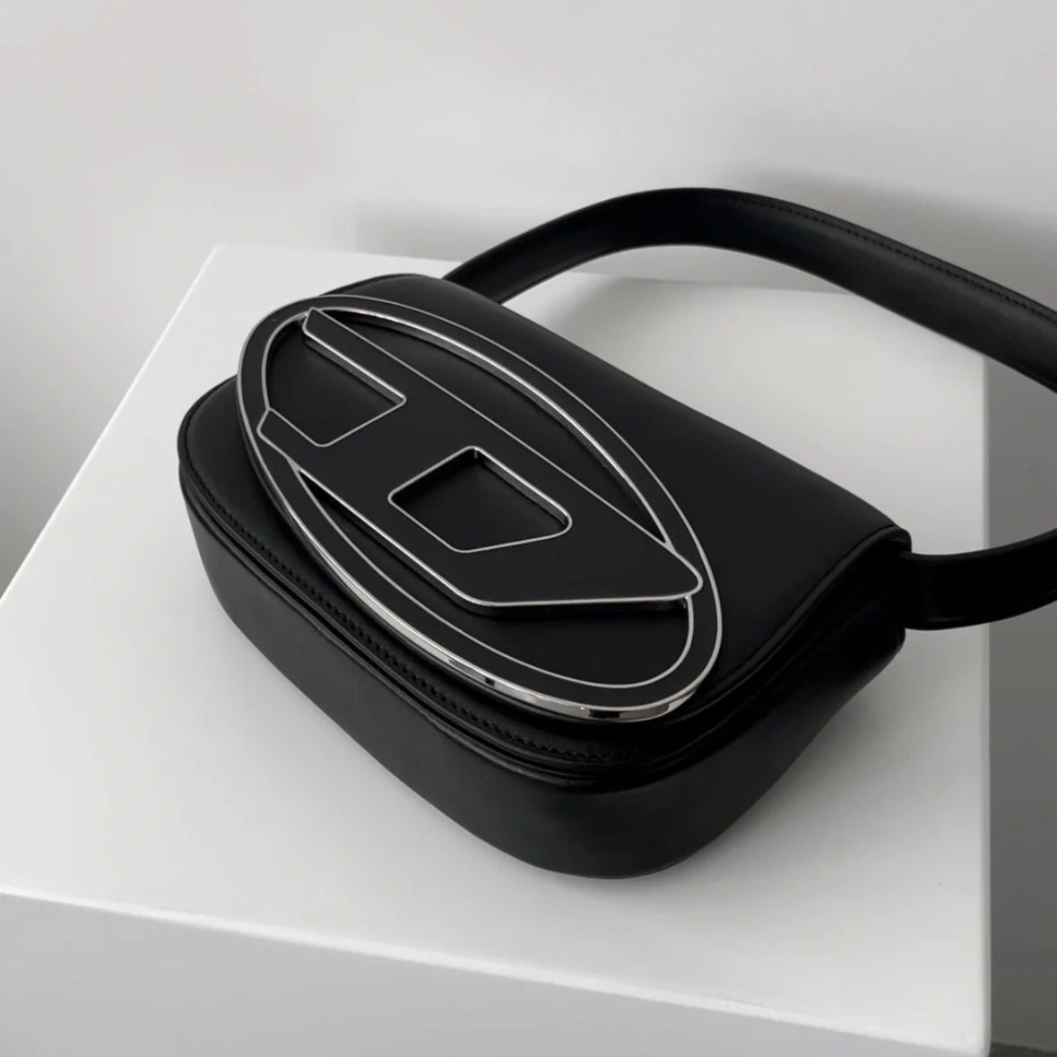 Ds Jingle Armpit Bag