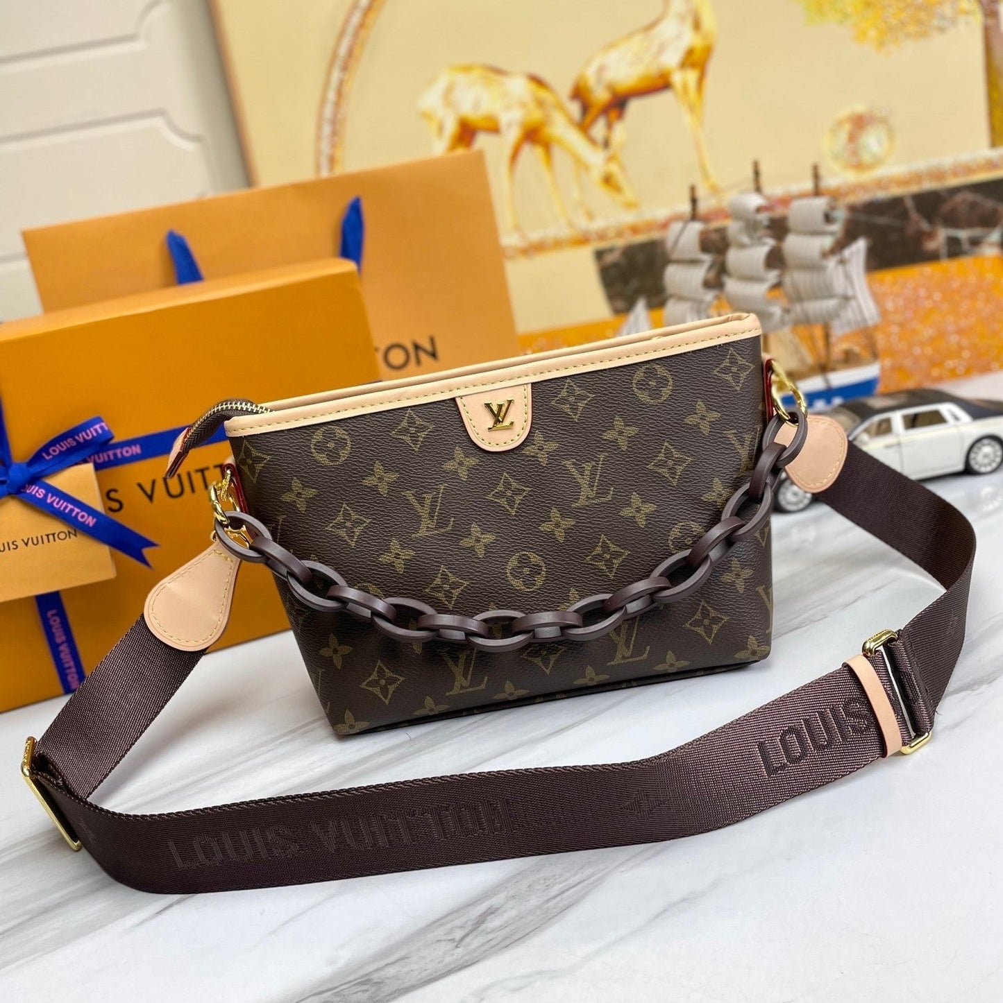 Lv Louis V 60435 Crossbody Bag 25cm